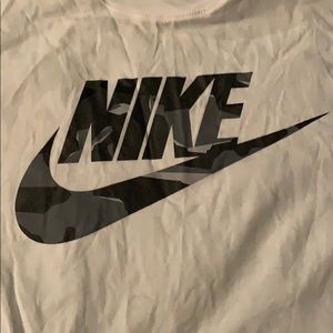 Nike tee shirt